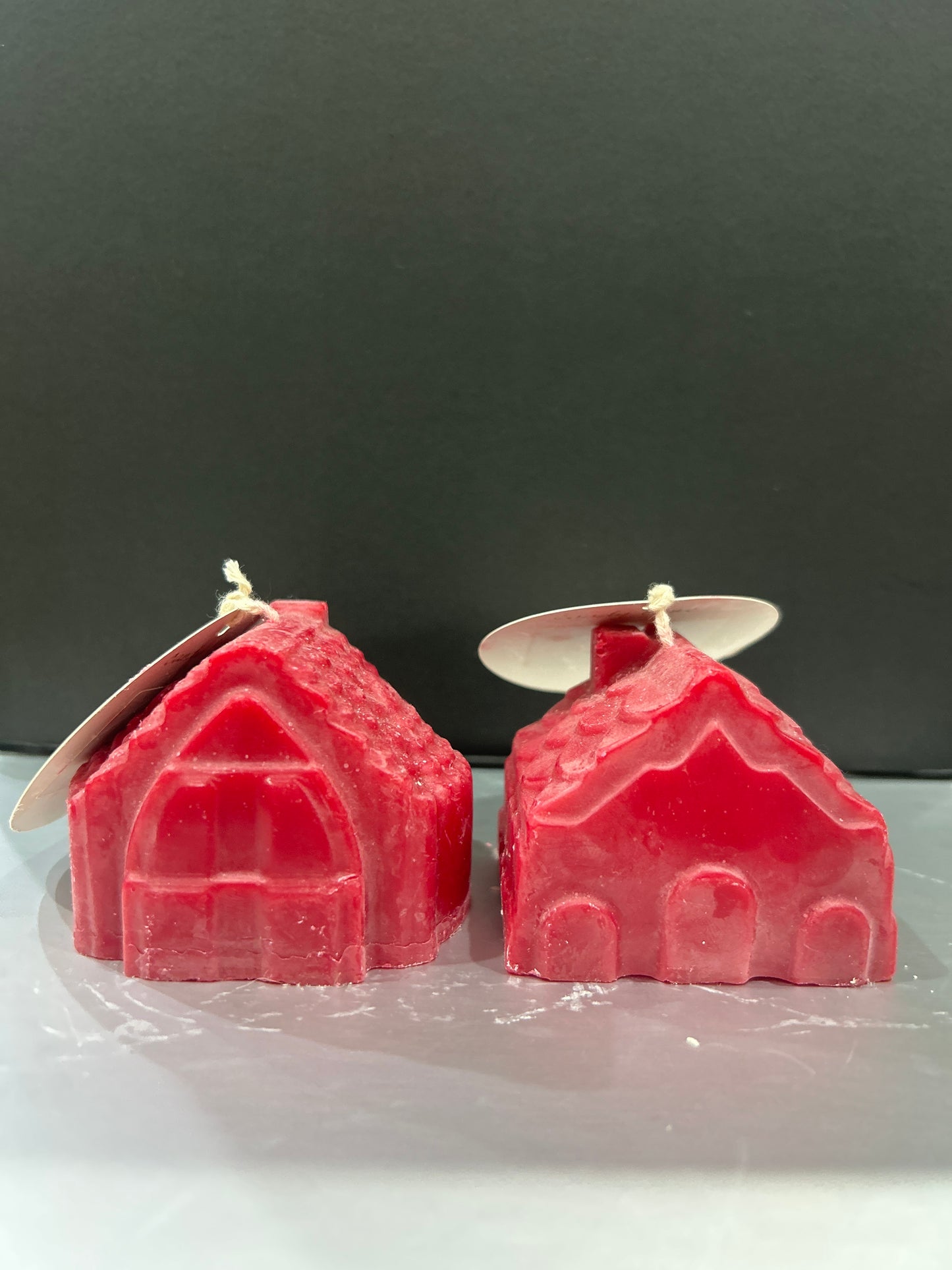 Gingerbread House - Candy Cane scent